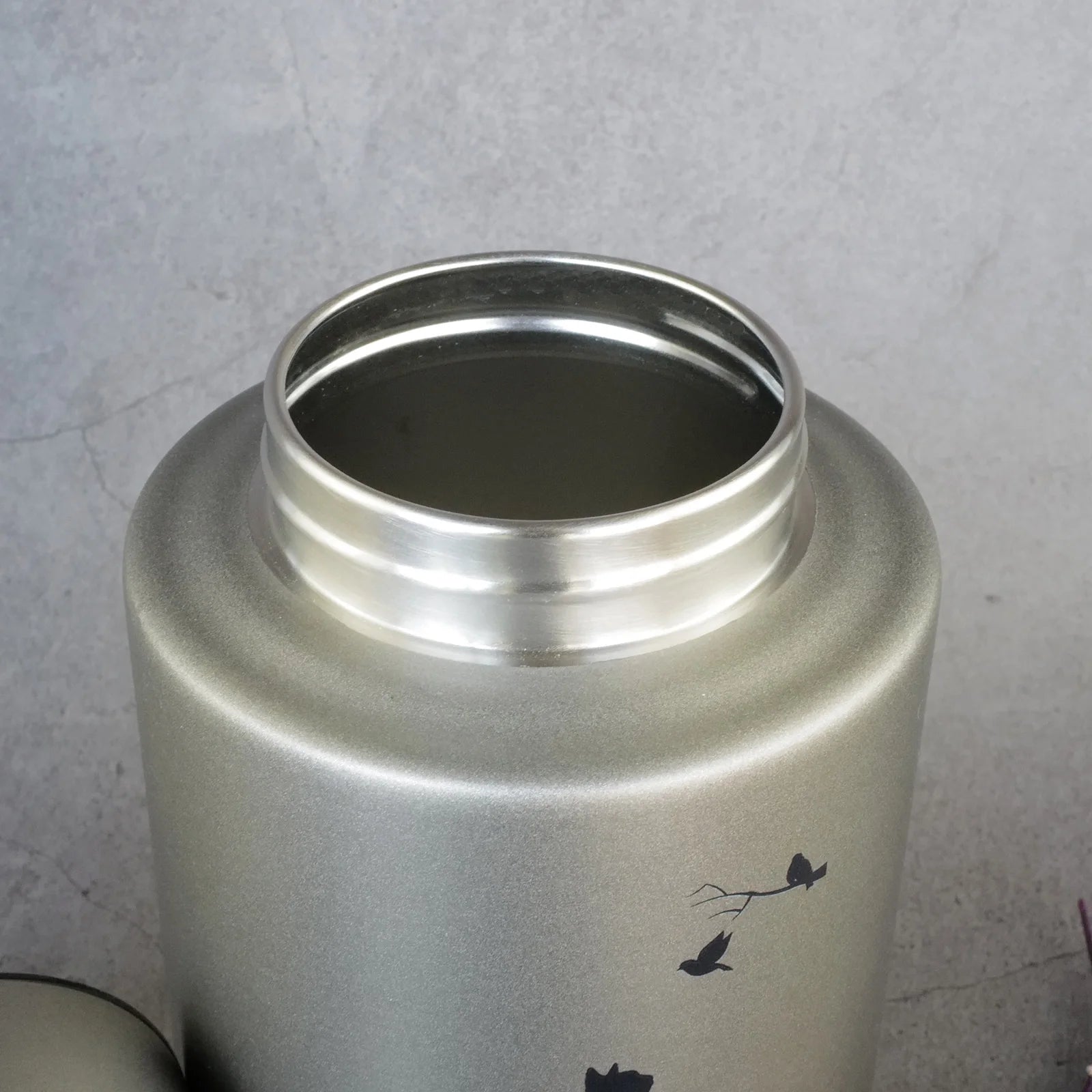 Medium Pet Cremation Urn – Gray Keepsake Urn for Cat Ashes, Holds Pets Up to 60 lbs