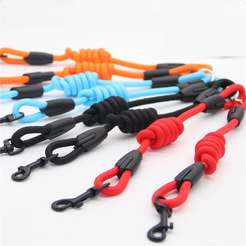 Double Dog Leash Coupler – No-Tangle Nylon Lead for Small Dogs Like Chihuahuas