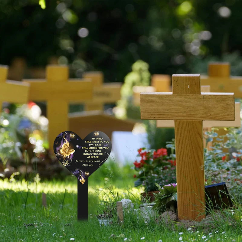 Acrylic Heart-Shaped Memorial Marker – Cemetery Tombstone Decoration for Relatives, Friends & Pets