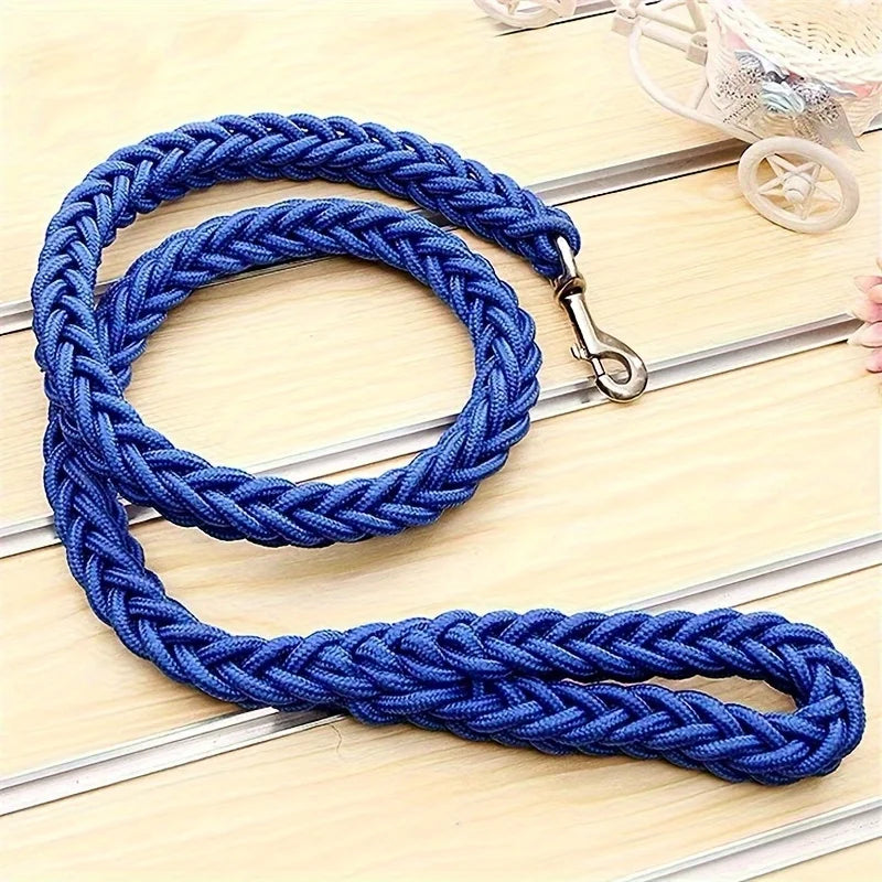 Comfort-Strong 5-Foot Braided Dog Leash – Durable & Comfortable Lead for Training and Daily Walks