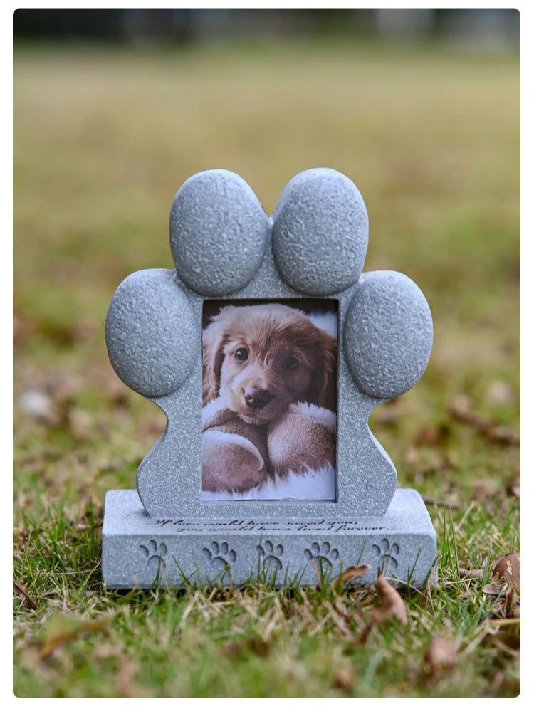 Pawprint Dog Memorial Gift – Pet Loss Sympathy Keepsake with Picture Frame & Grave Marker