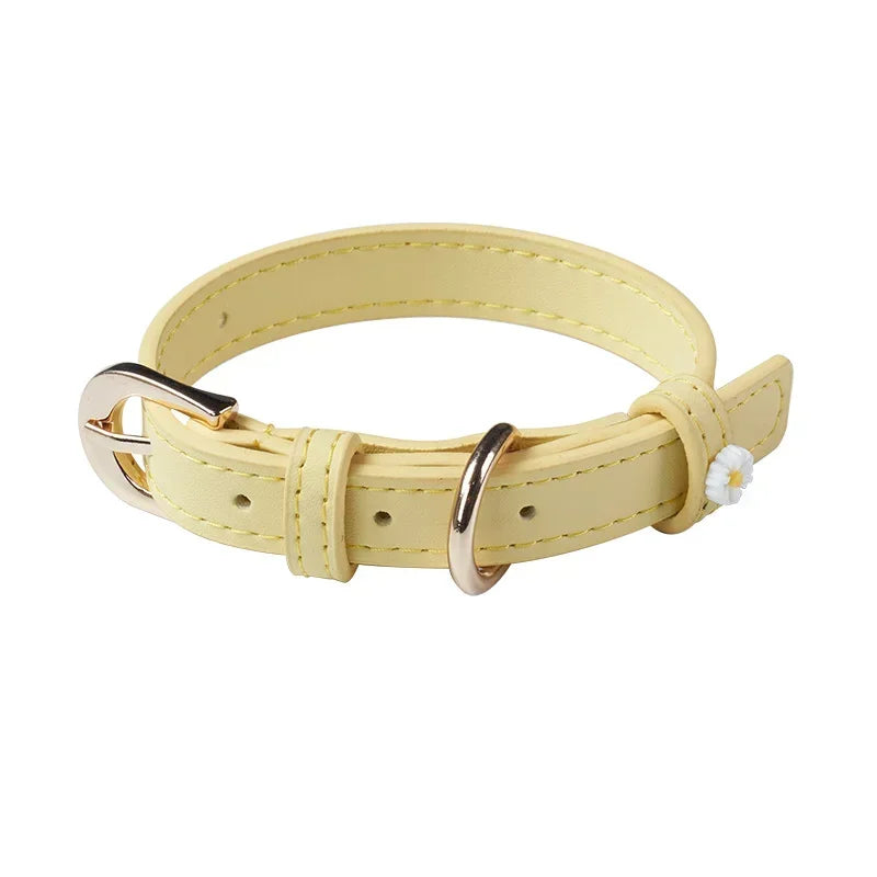 PU Leather Dog Collar with Daisy Decoration – Comfortable Pet Collar for Small Dogs and Cats