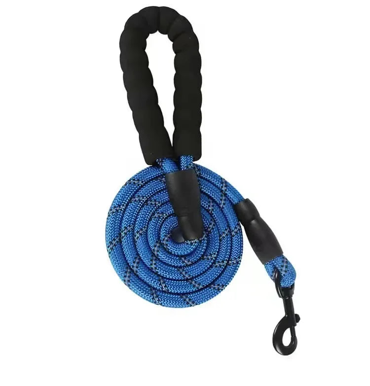 Strong Reflective Dog Leash – Heavy-Duty Pet Leash for Small, Medium & Large Dogs