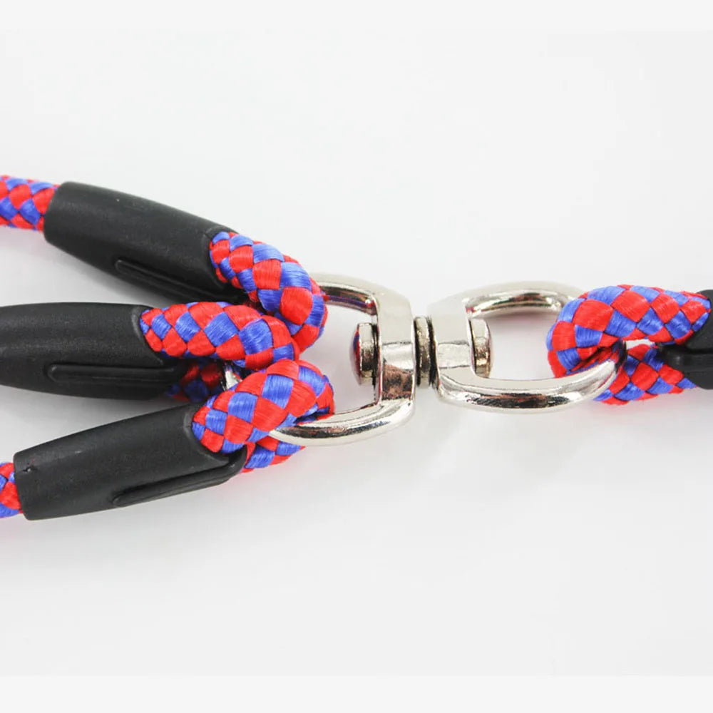 No-Tangle Triple Dog Leash Coupler – 3-Way Splitter for Small Dogs