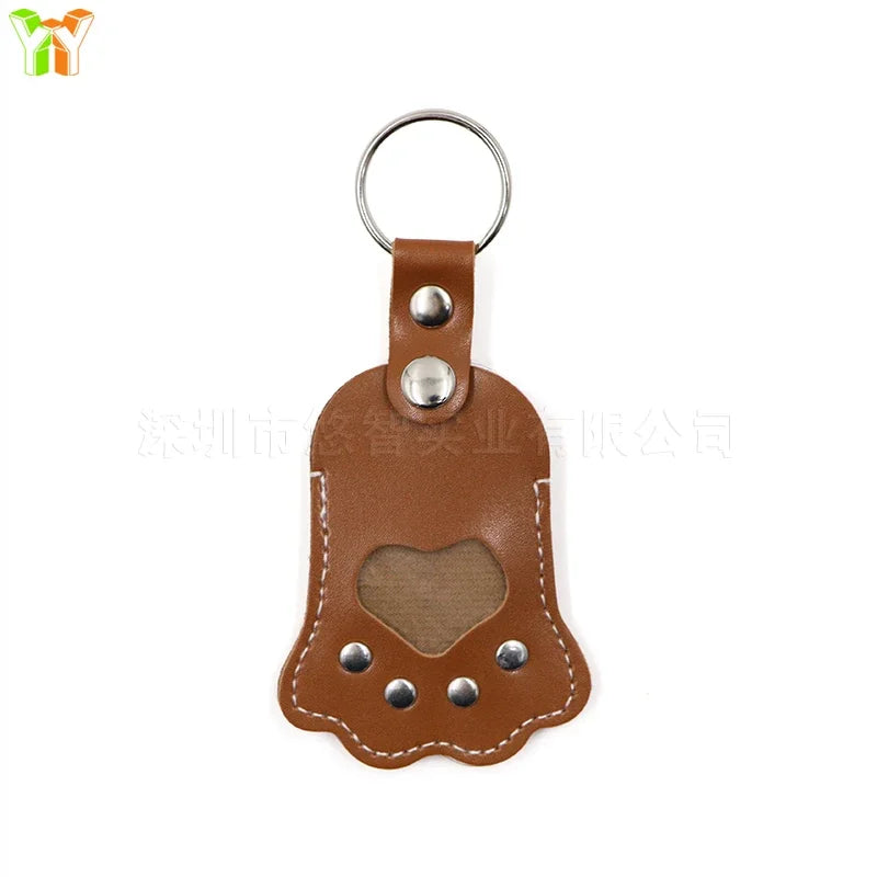 Leather Pet Hair Keepsake Keychain – Handmade Memorial Paw Charm for Dog & Cat Remembrance