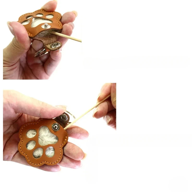 Leather Pet Hair Keepsake Keychain – Handmade Memorial Paw Charm for Dog & Cat Remembrance