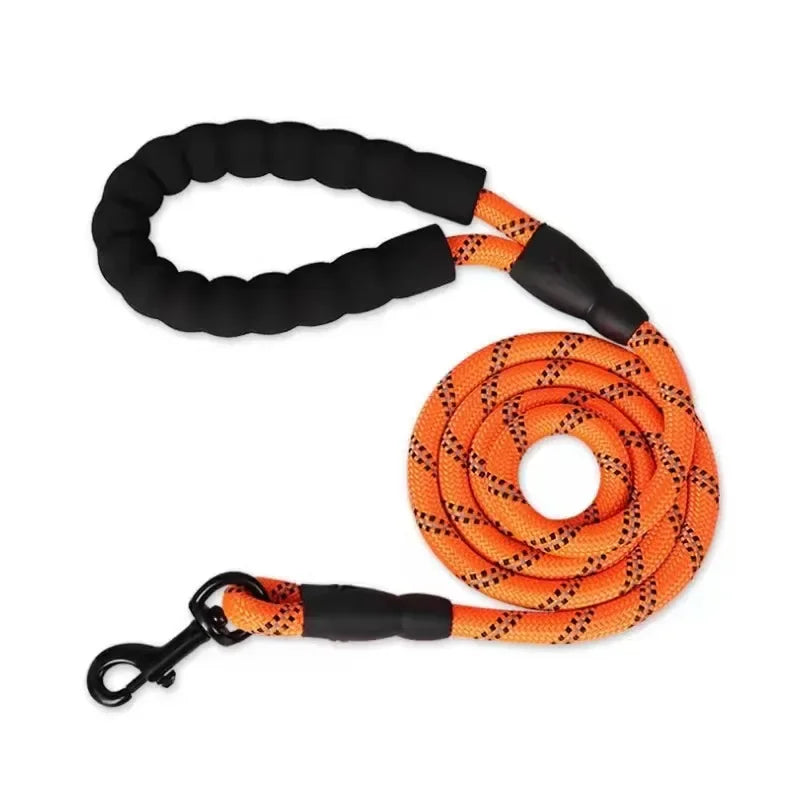 Strong Reflective Dog Leash – Heavy-Duty Pet Leash for Small, Medium & Large Dogs