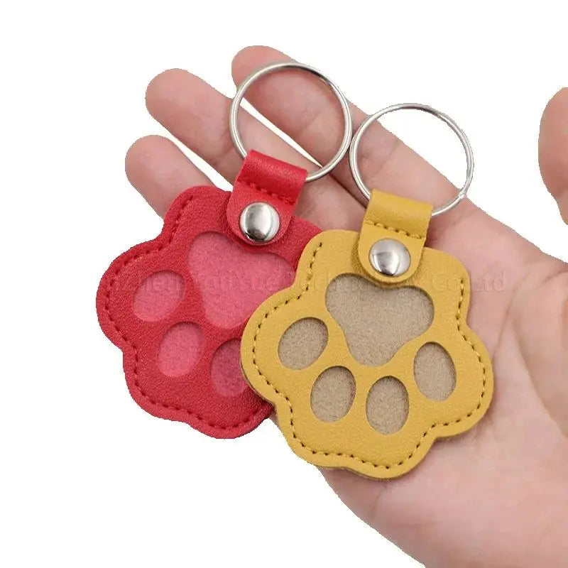 Leather Pet Hair Keepsake Keychain – Cat Paw Memorial Storage Bag
