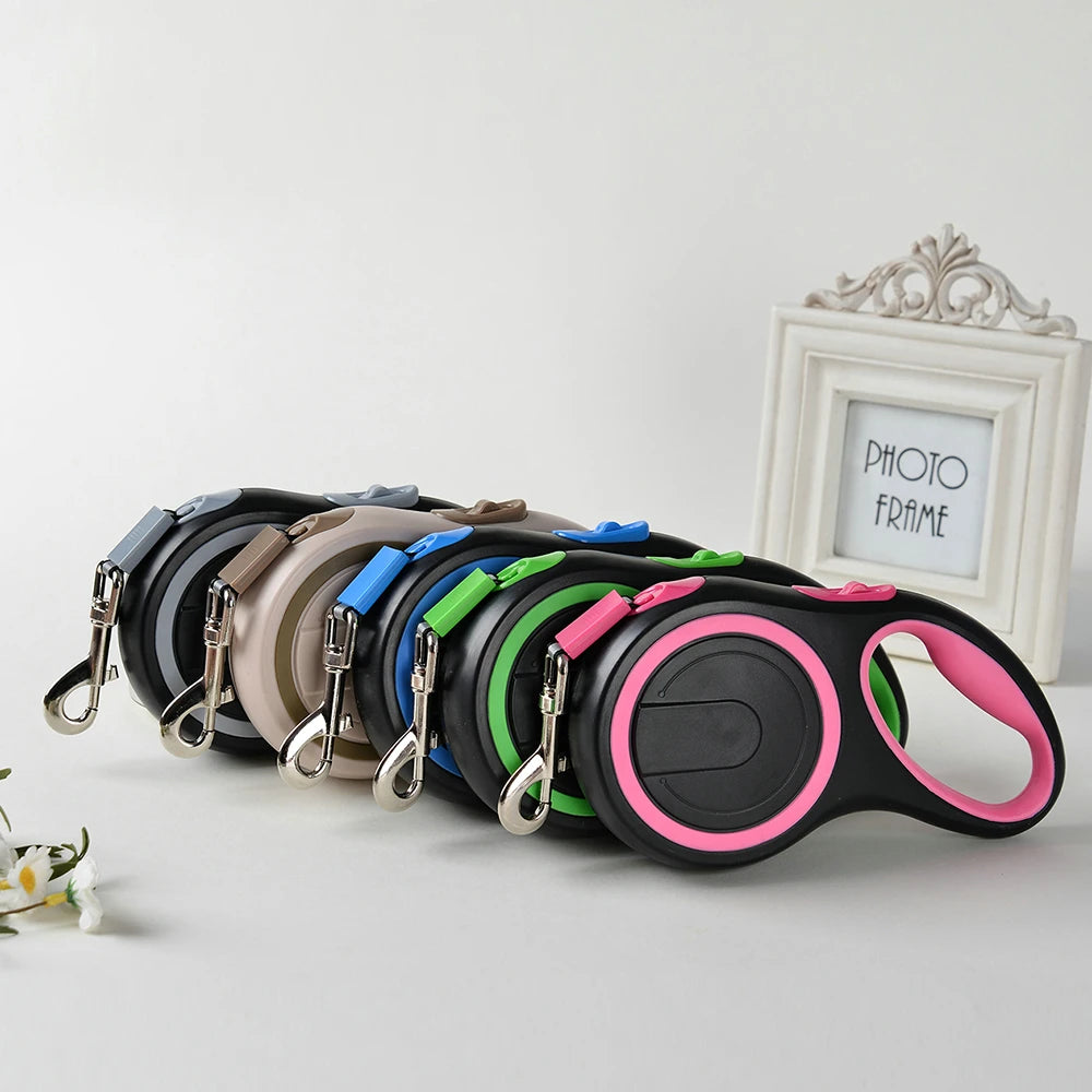 8m Retractable Dog Leash – Extendable Training Traction Belt for Small & Large Dogs, Cats, Pugs, and Labradors