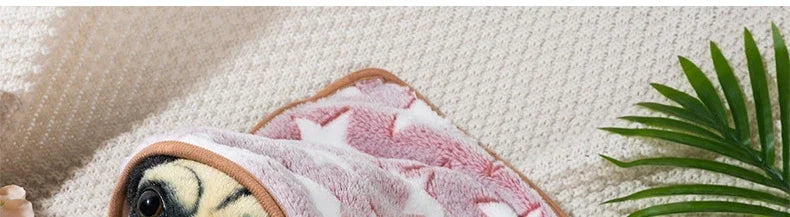 Coral Fleece Pet Sleeping Blanket – Soft, Fluffy & Warm Dog and Cat Blanket for Bed, Couch & Crate
