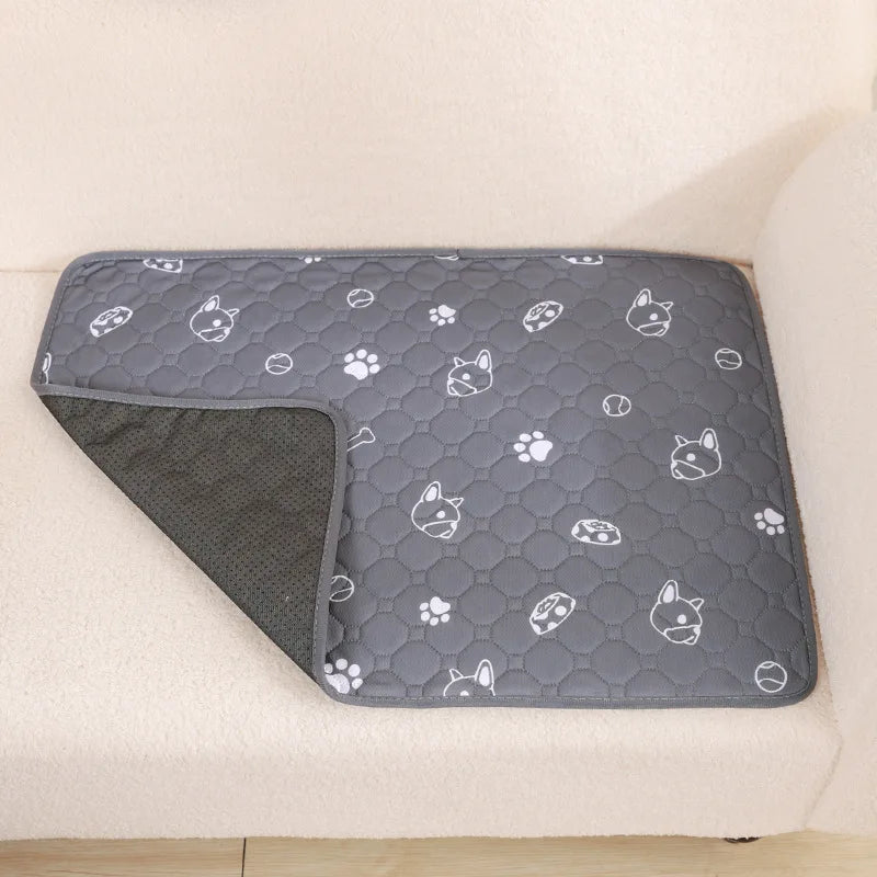 Reusable Dog Pee Pad Blanket – Absorbent Washable Training Pad & Bed Protector for Pets