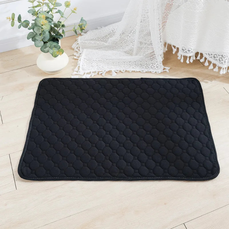 Reusable Dog Pee Pad Blanket – Absorbent Washable Training Pad & Bed Protector for Pets
