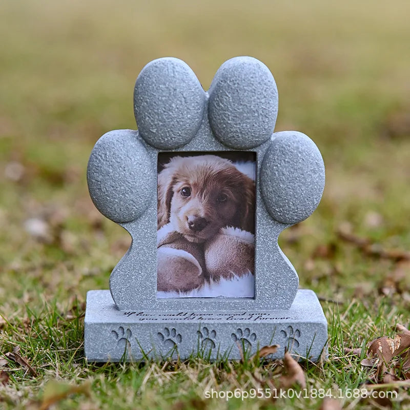 Pawprint Dog Memorial Gift – Pet Loss Sympathy Keepsake with Picture Frame & Grave Marker
