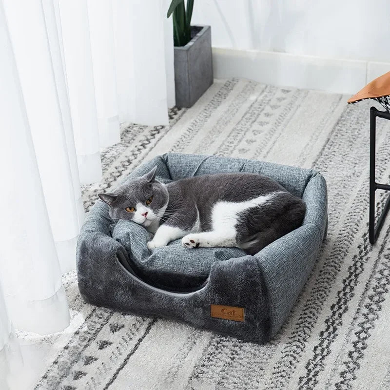 Heated Cat Bed – Self Warming Triangle Cat Cave for Indoor Pets