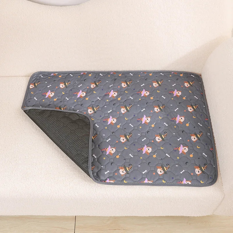 Reusable Dog Pee Pad Blanket – Absorbent Washable Training Pad & Bed Protector for Pets