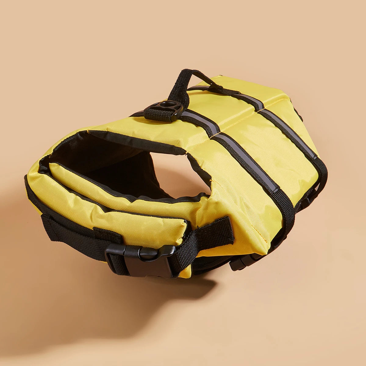 Reflective Dog Life Jacket – Adjustable Safety Swim Vest with Enhanced Buoyancy for Medium & Large Dogs