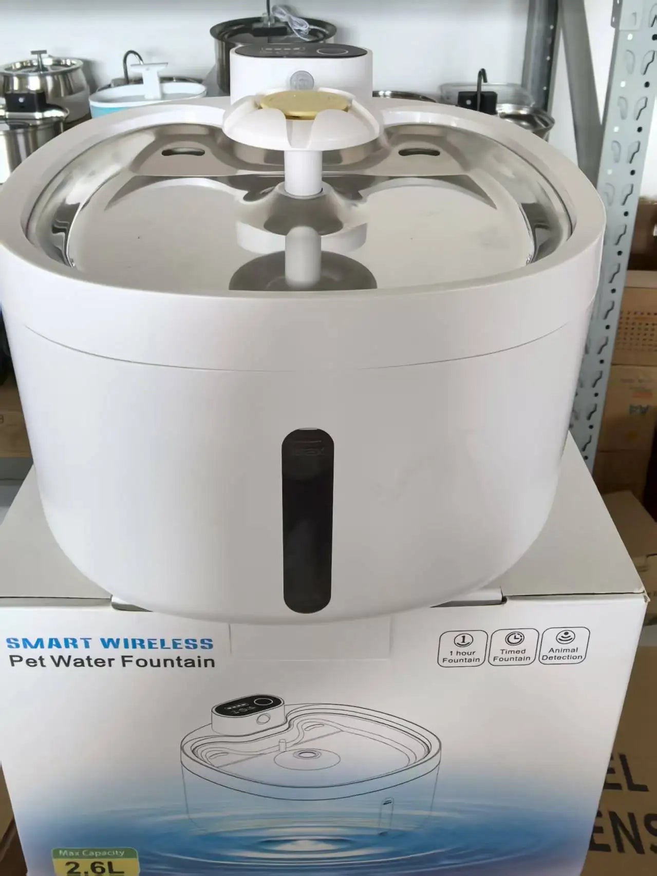 Wireless Charging Pet Water Fountain 2.6L – Smart Automatic Cat & Dog Drinking Dispenser with Filter