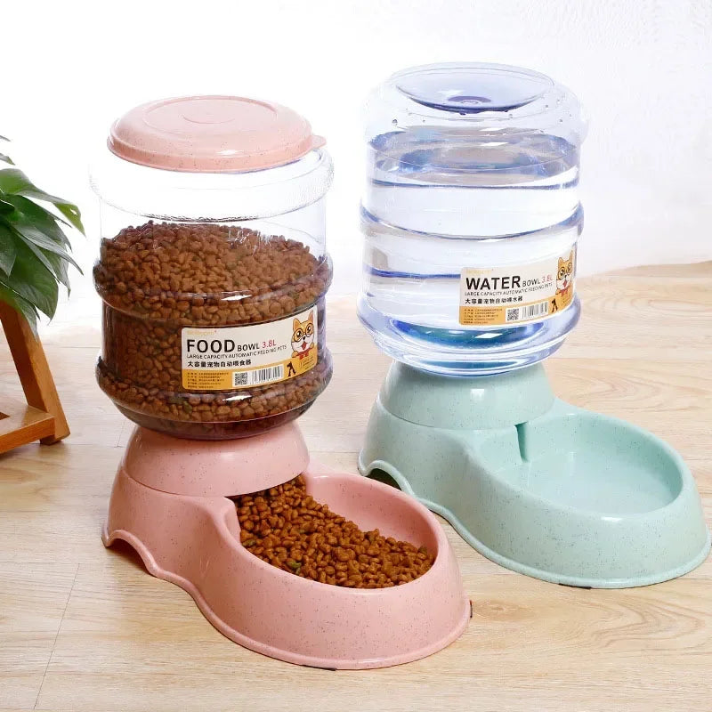 Automatic Dog & Cat Feeder with Water Bottle – 2-in-1 Pet Feeding & Drinking Station