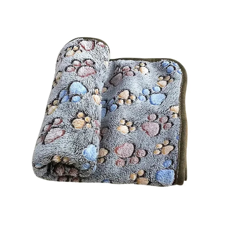 Soft Fluffy Pet Blanket – Warm & Cozy Cartoon Mat for Cats and Dogs